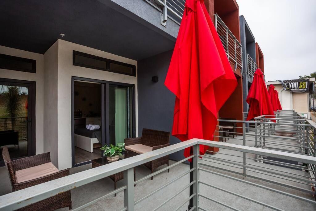 Studio With Large Balcony- San Diego Gateway Exterior photo